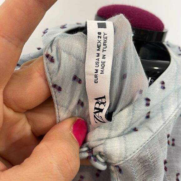 Zara blue textured Swiss dot mesh long sleeve ruffle blouse top M in Pastel Blue - Picture 6 of 8